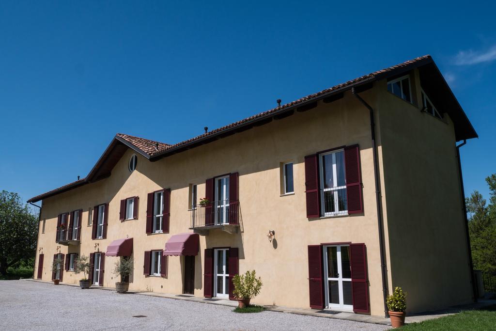 L'Atelier Di Pierflavio Gallina La Morra Exterior foto